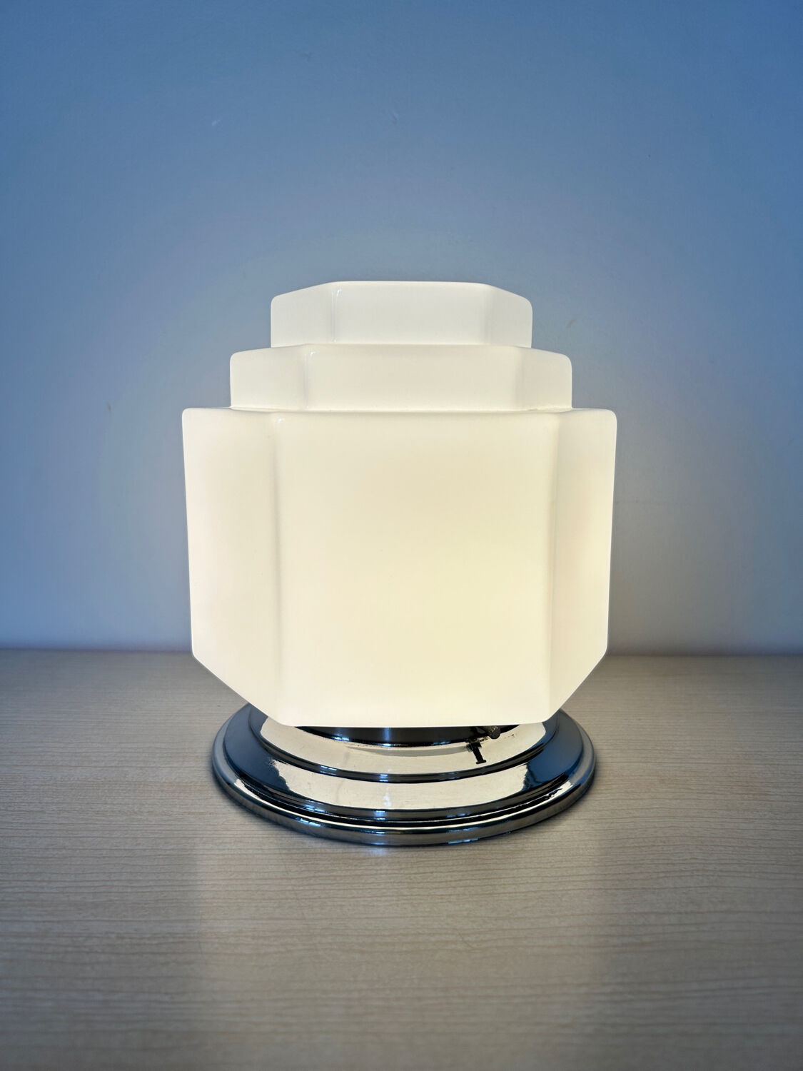 Globe lamp 50s