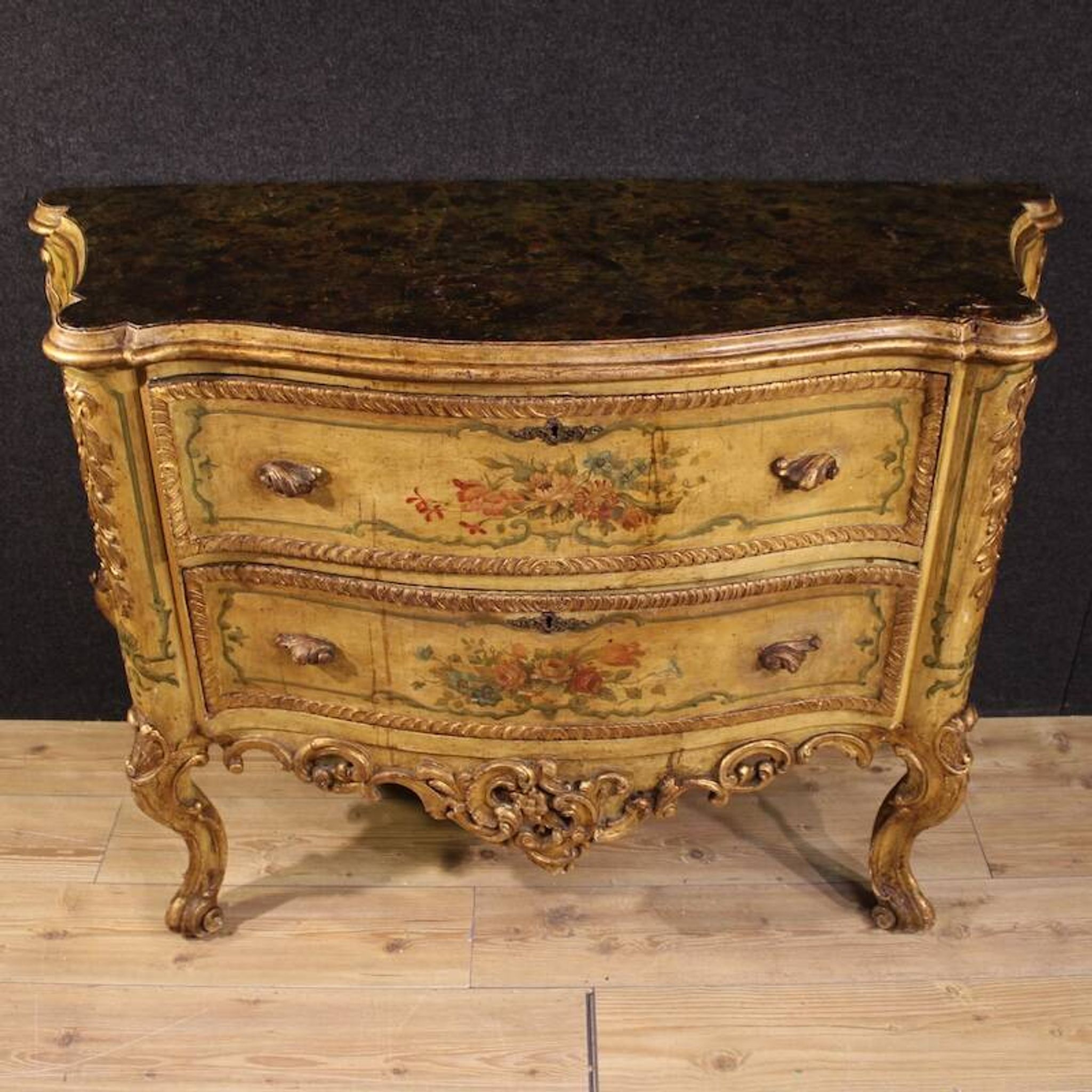 Commode vénitienne de style baroque du 20e siècle