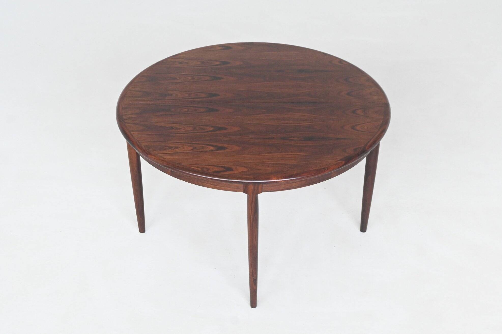 Niels Otto Moller model 15 dining table in rosewood Denmark 1960