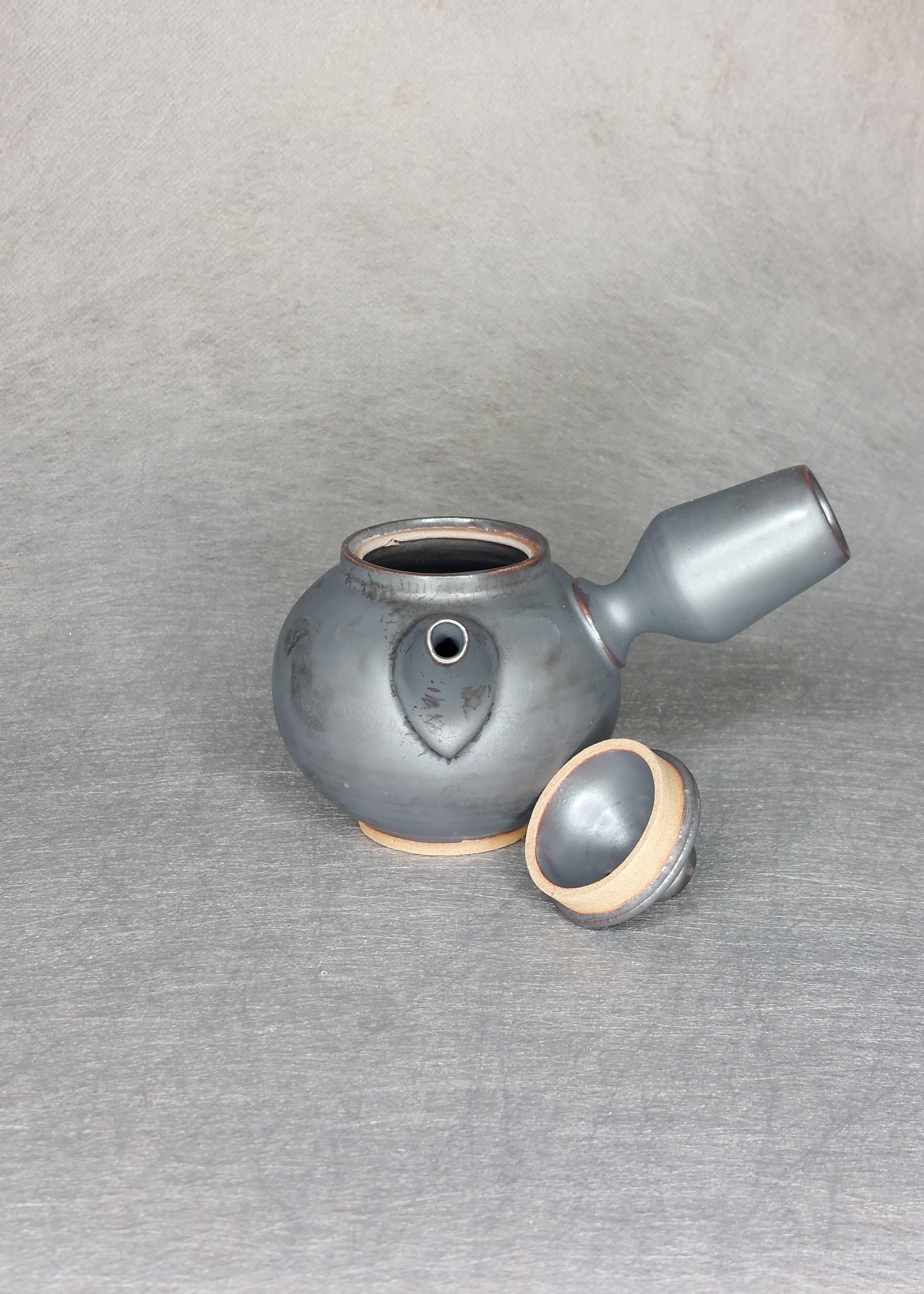 Kyusu peach skin teapot
