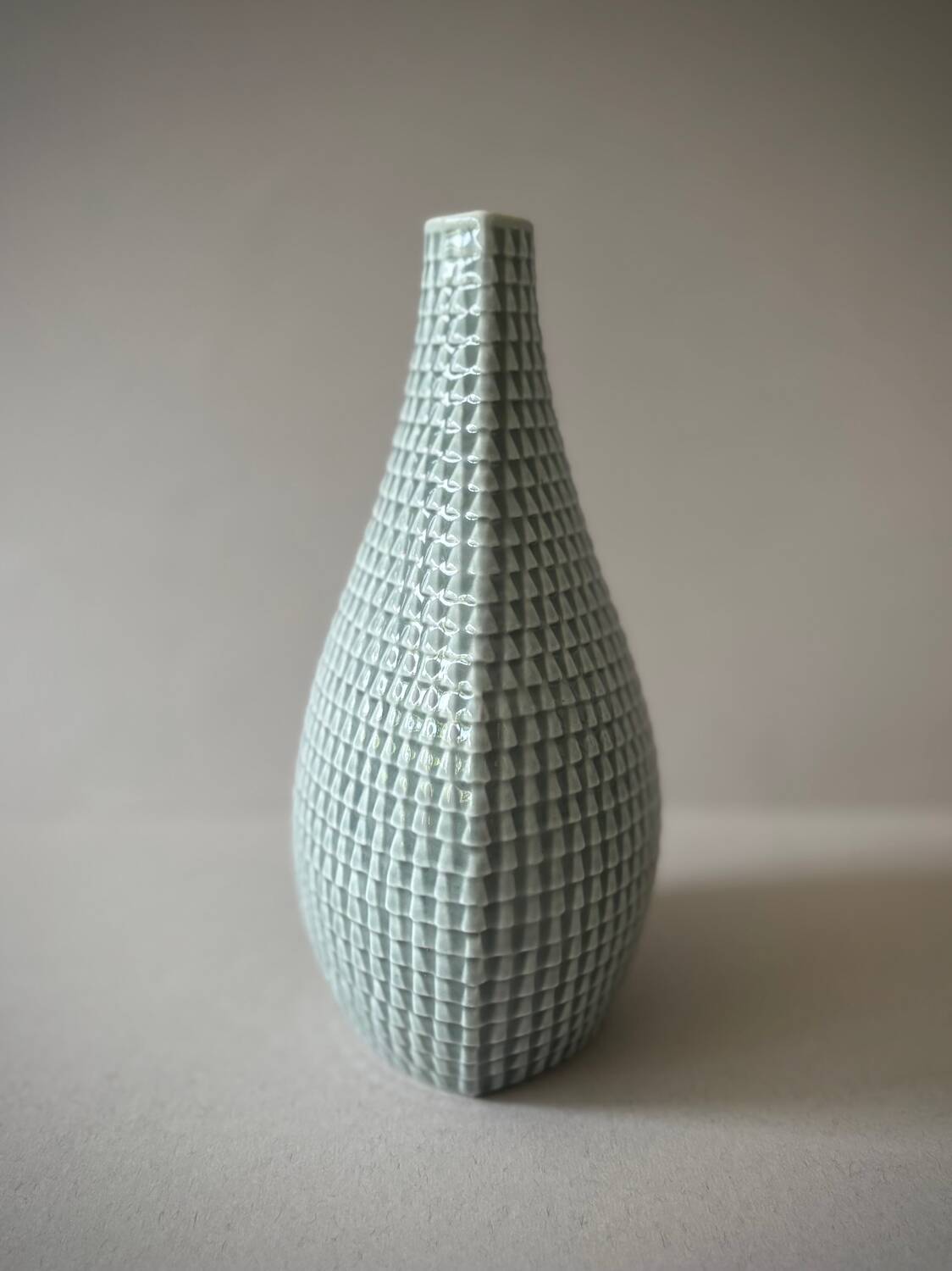 Paire vase série Reptile gris, Gustavsberg, Suède
