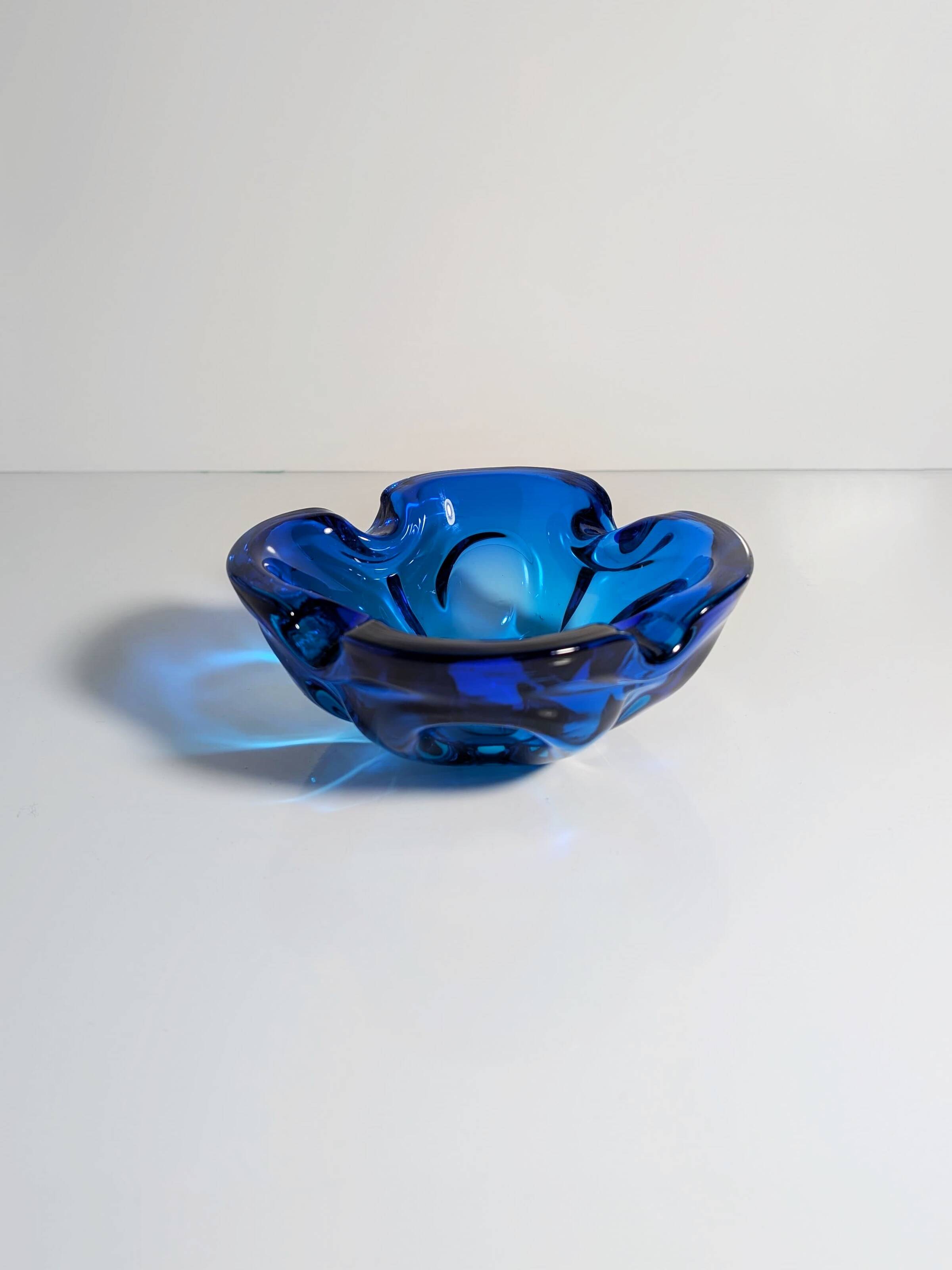 Bohemian bowl / ashtray glass CZ Blue