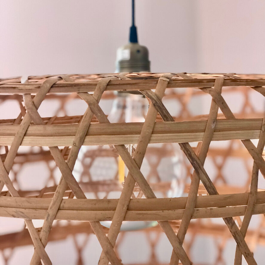 Wicker basket suspension