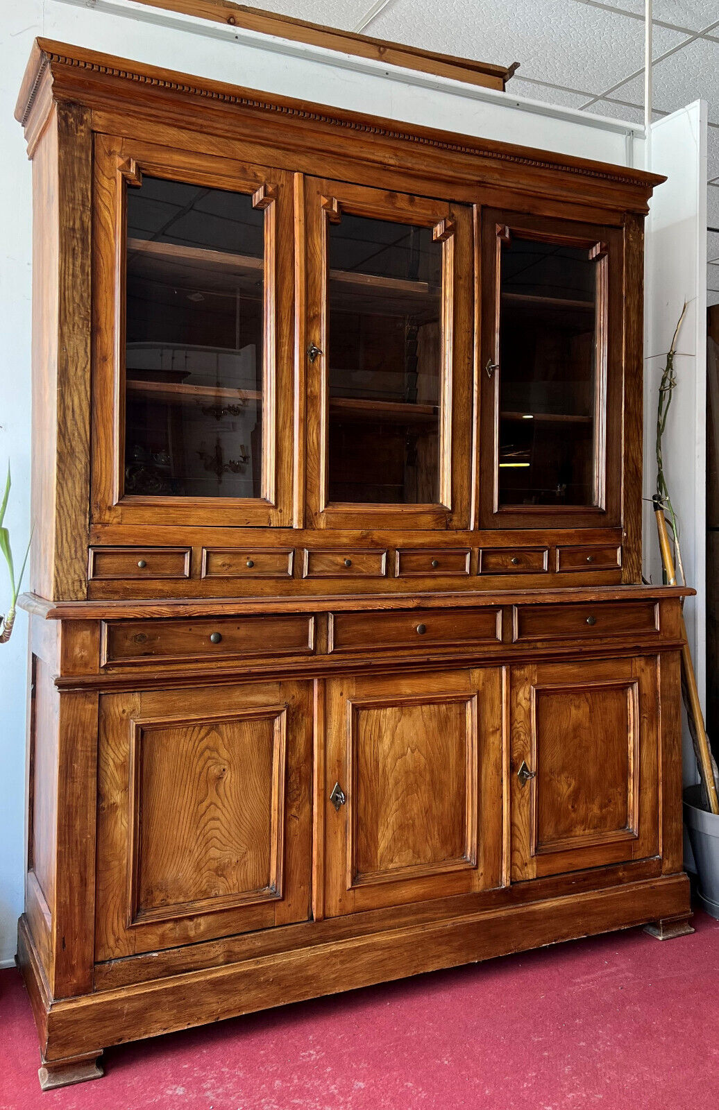 Louis Philippe era library in ash around 1830