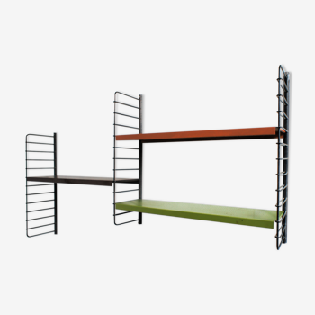 Flexible wall shelf