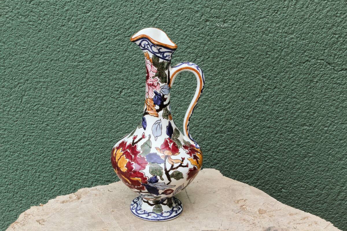 Gien earthenware jug, Peonies model