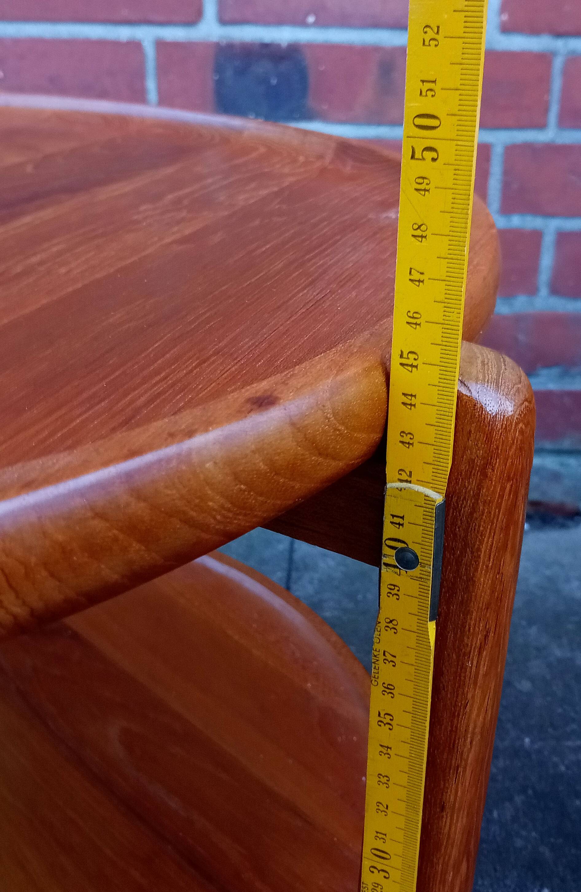 Round danish trolley in teak