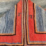 Tapis persan Gabbeh fabriqué à la main au milieu du XXe siècle