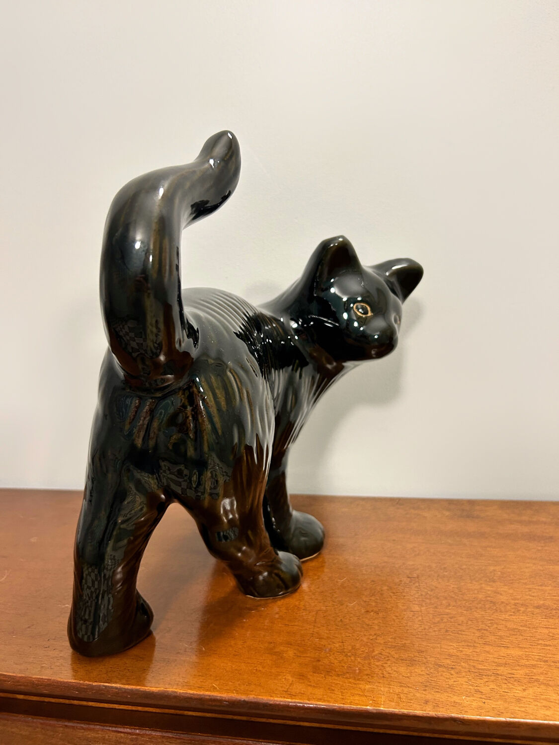 Black ceramic cat 60s