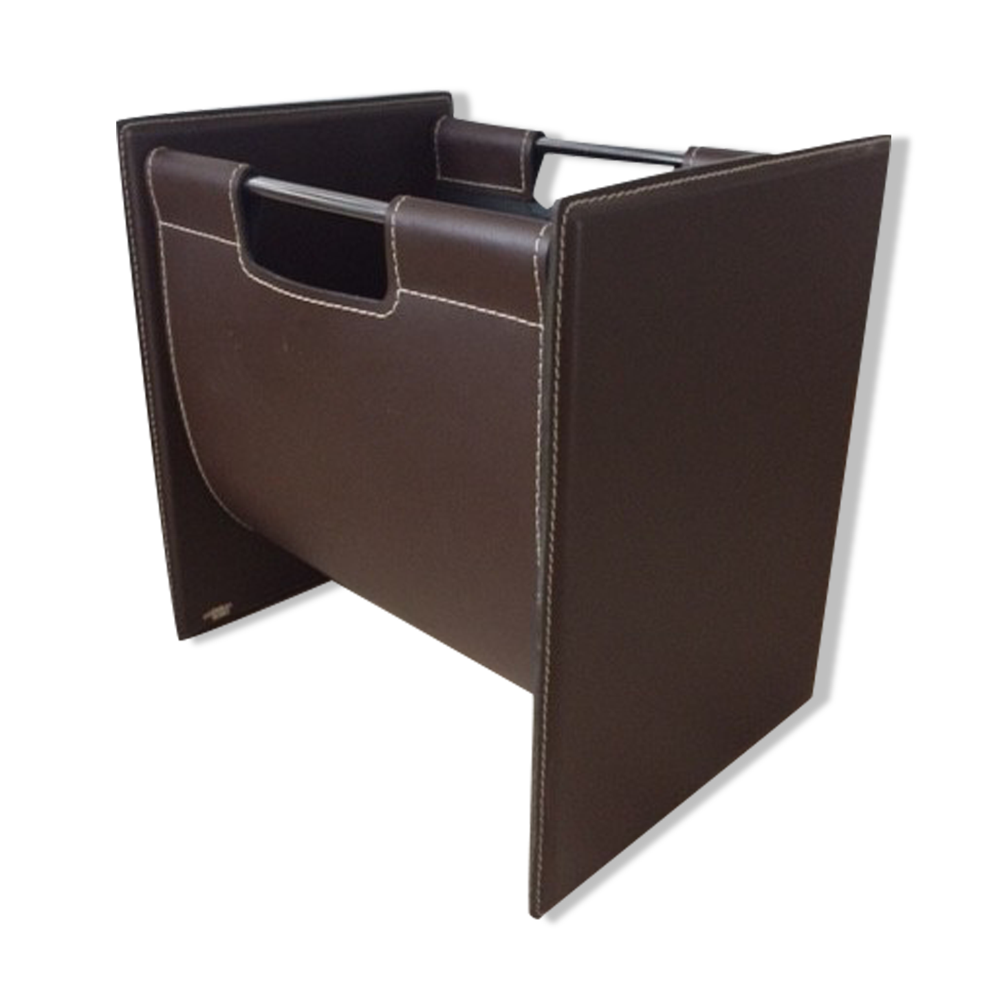 Leather magazine door Cattelan Italy