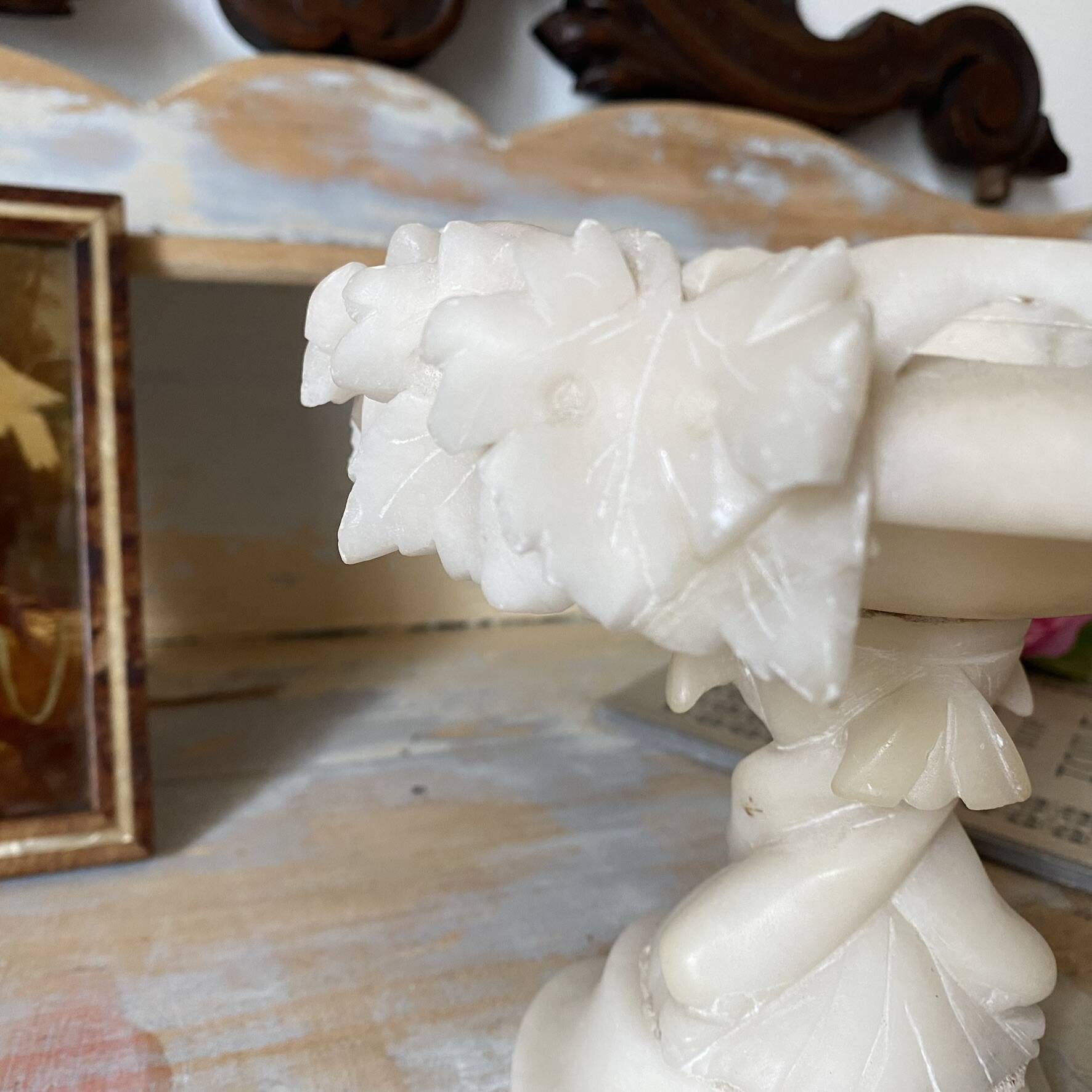 Coupe ancienne sur pied en albâtre , marbre  XIXe siècle