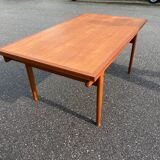 Niels calf otto dining table with extensions