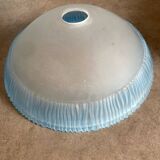 opaline suspension bleu pâle