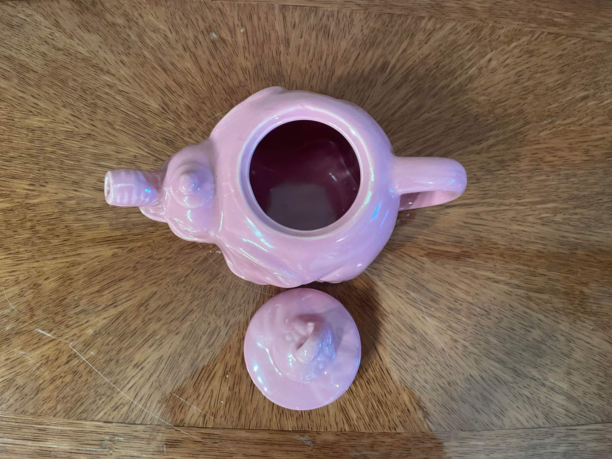 Pink vintage elephant teapot