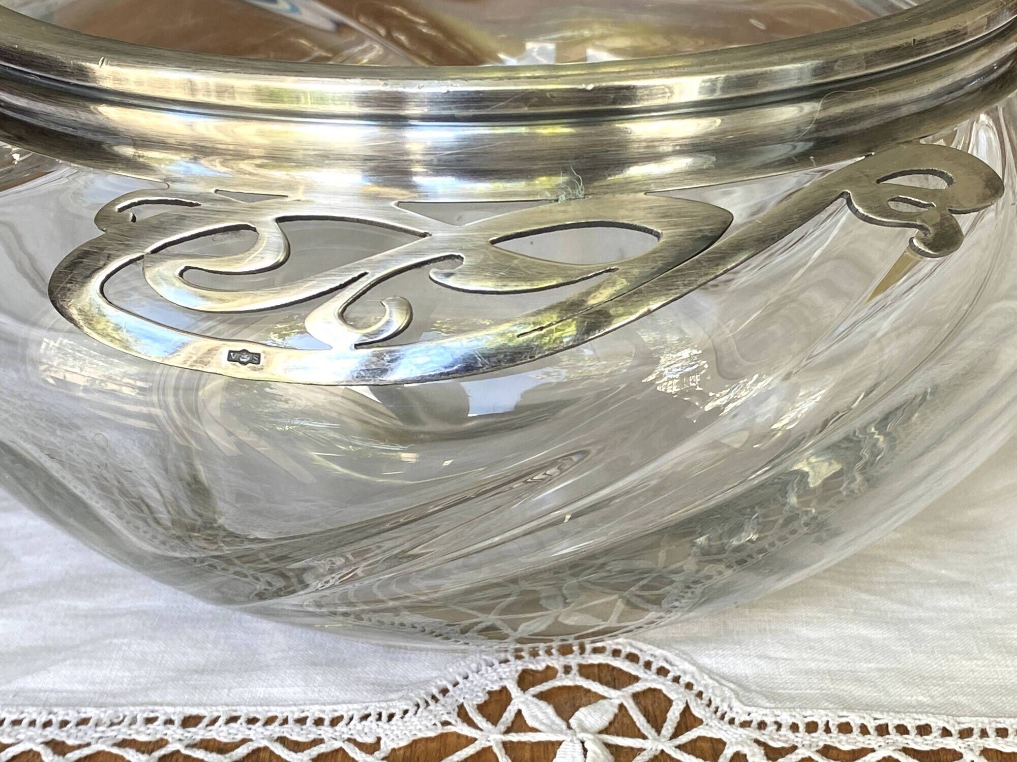 Art Nouveau crystal and silver-plated metal bowl and salad bowl, 1900