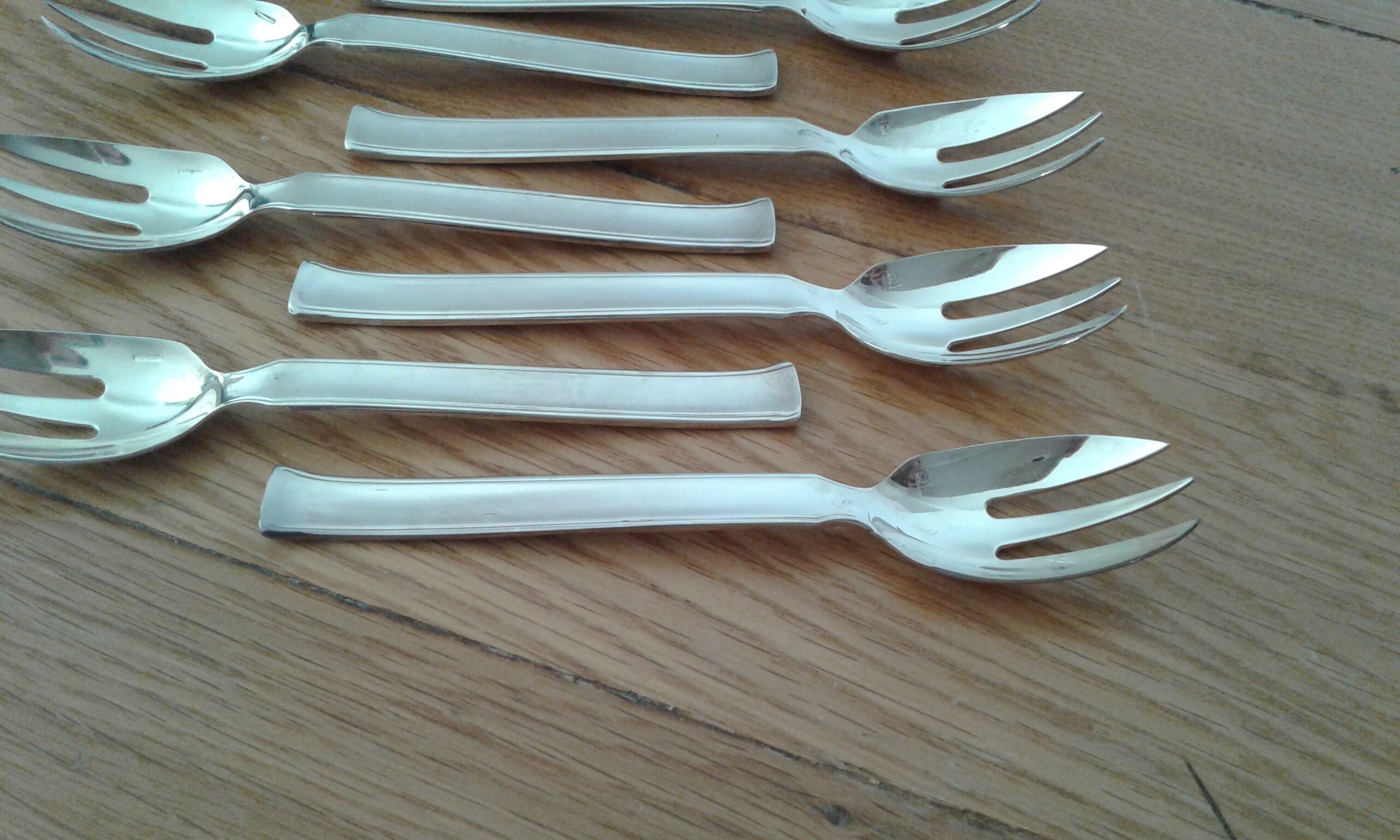 12 small forks. Boulenger goldsmithing.