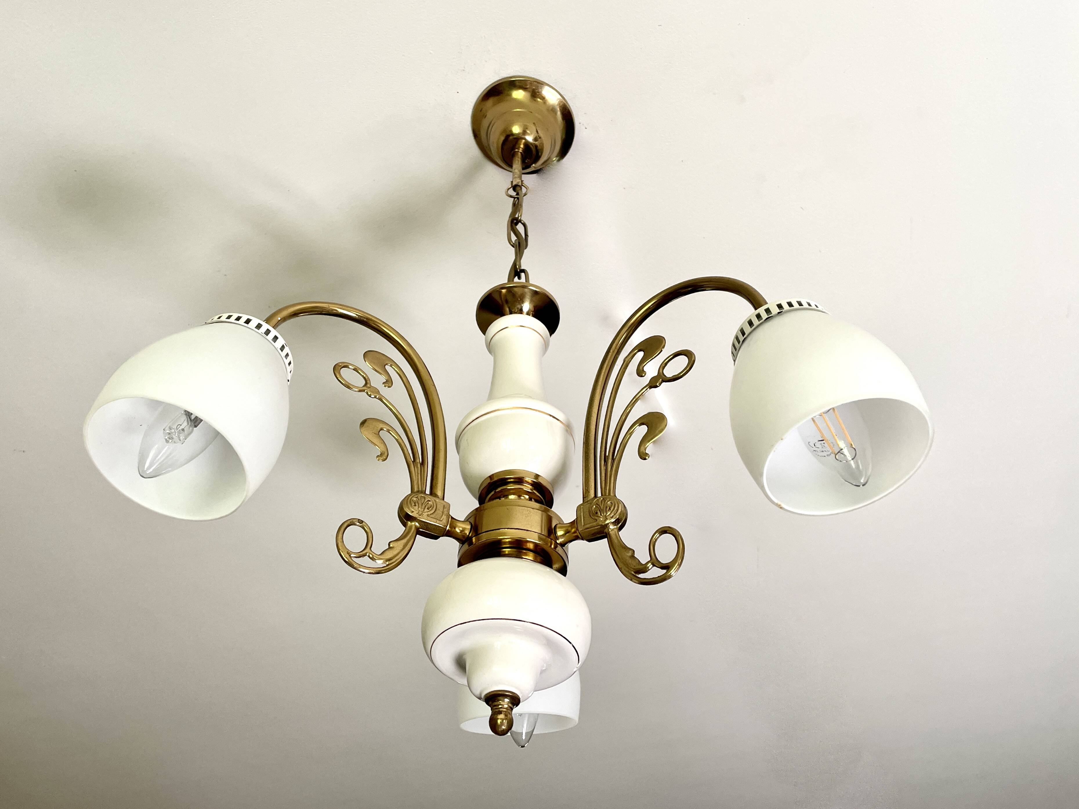 Three-light chandelier in gilded brass and porcelain, Art Nouveau style, 1970.