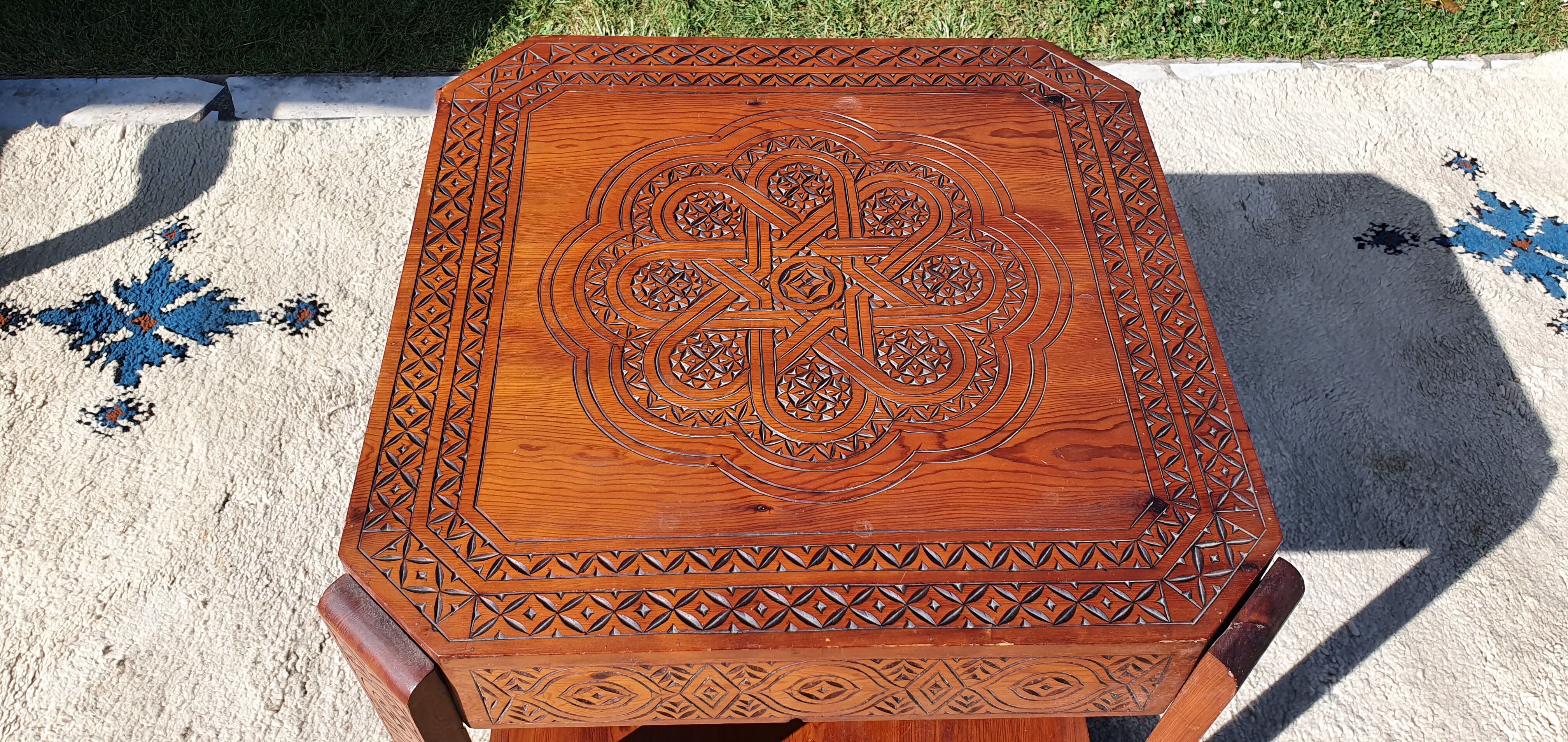 Table pedestal table art deco Morocco 1920