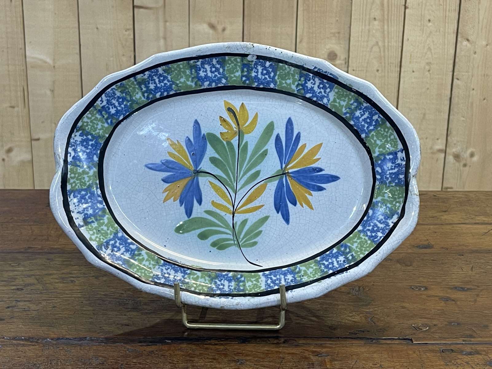 Nineteenth century earthenware dish "black ass"