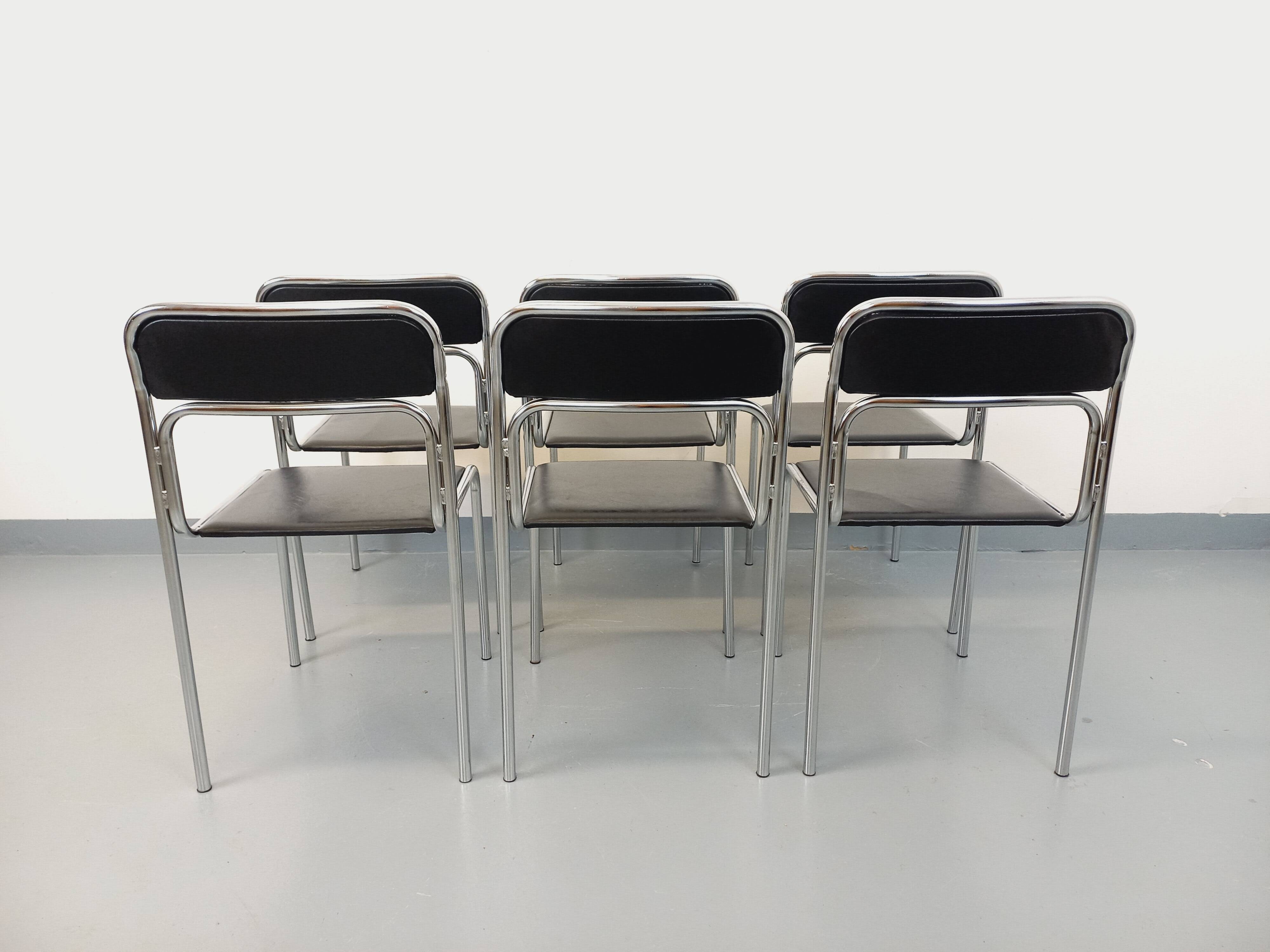 Set of 6 vintage Italian stackable chairs in chrome metal and skai.