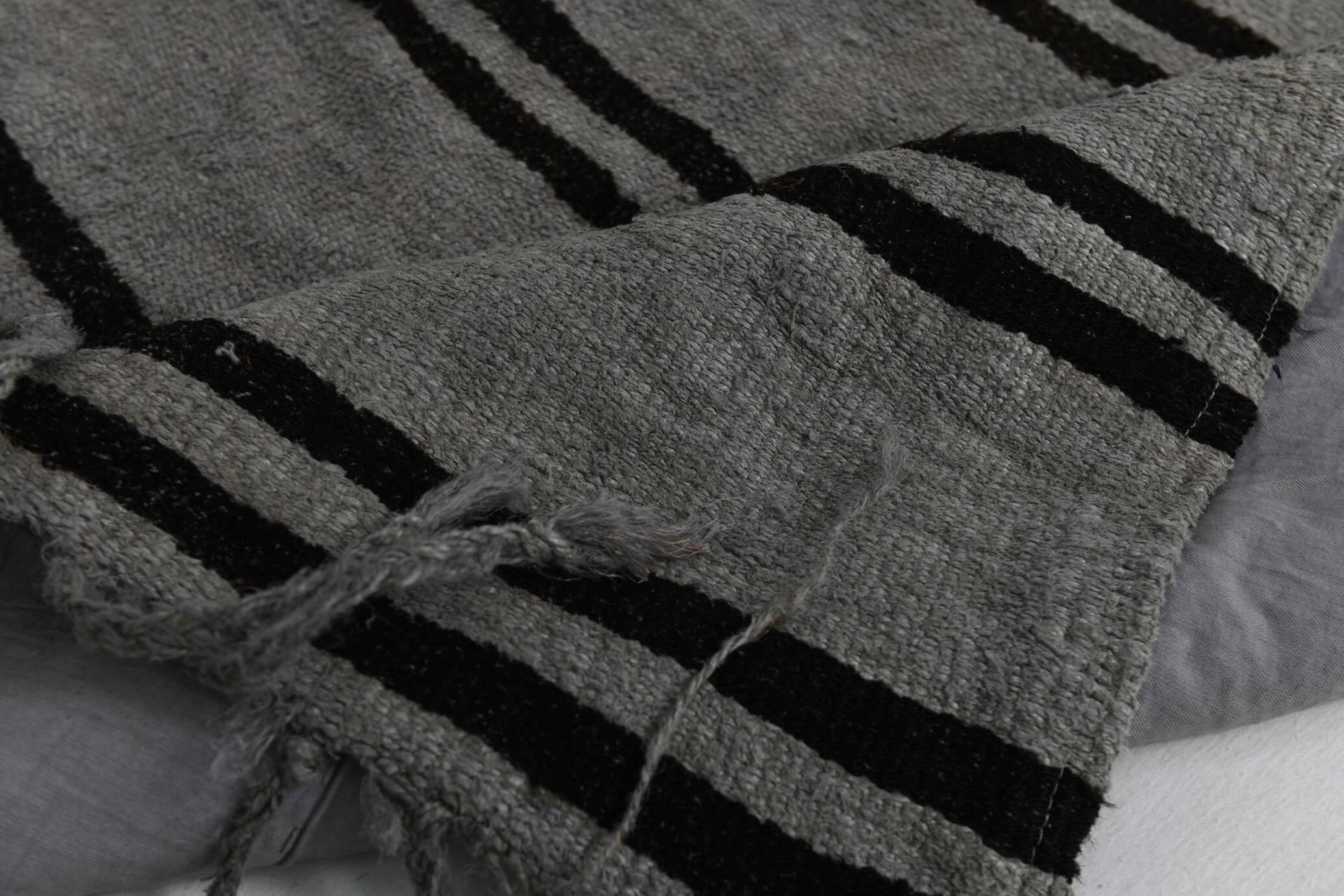 5x7 Vintage Striped Gray & Black Handmade Kilim Rug, 163x227Cm