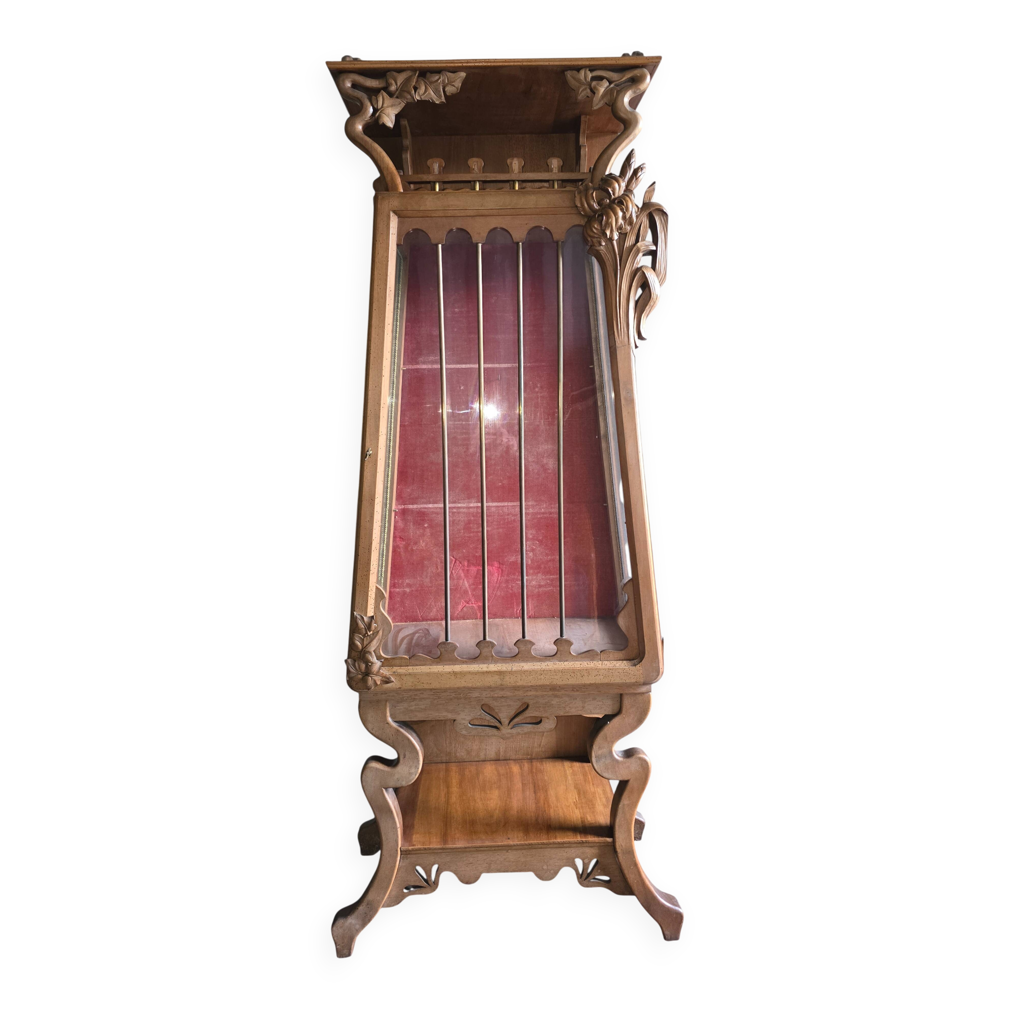 Vitrine Art Nouveau – décor végétal & papillon – bois et parois vitrées