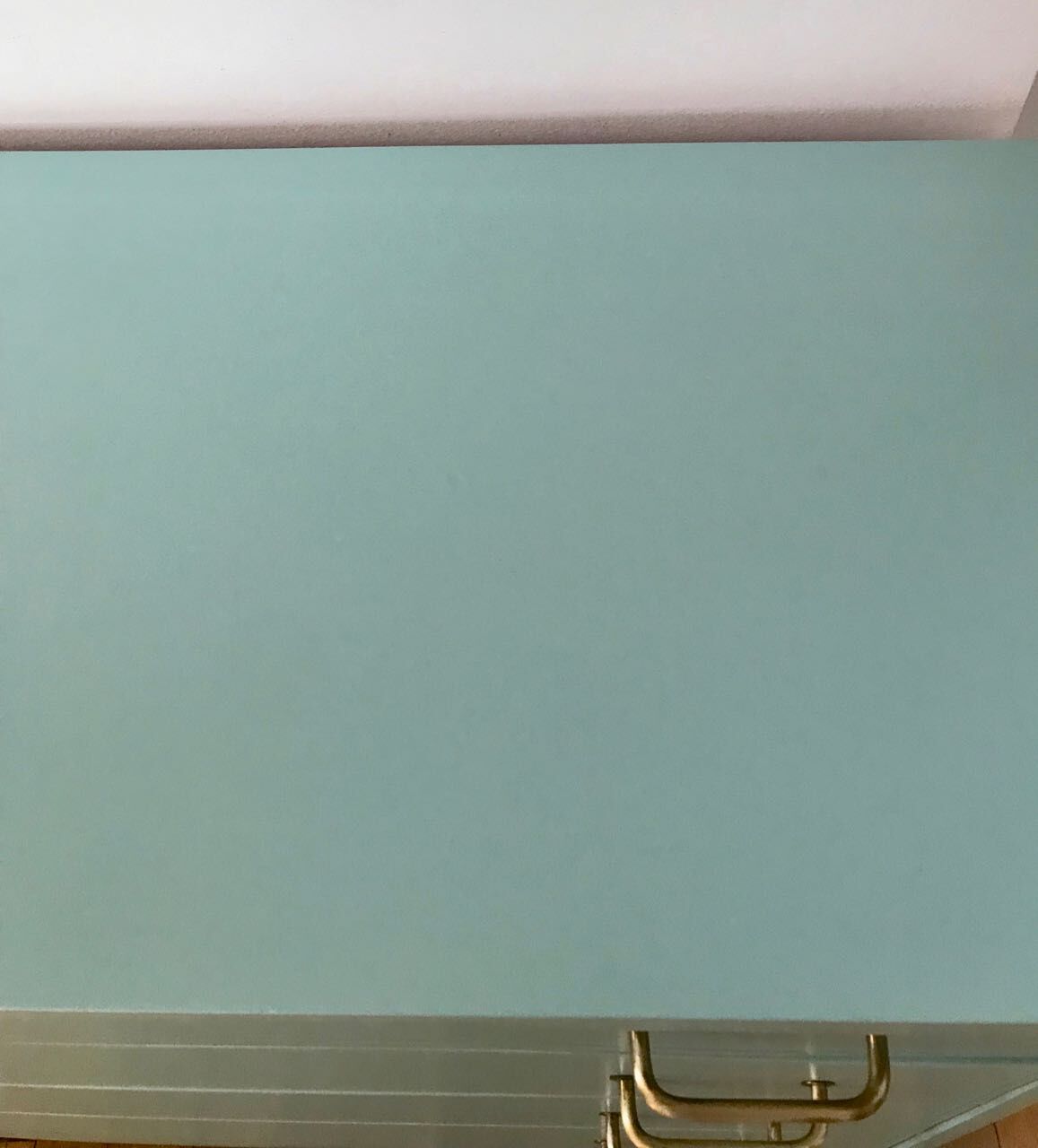 Vintage chest of drawers