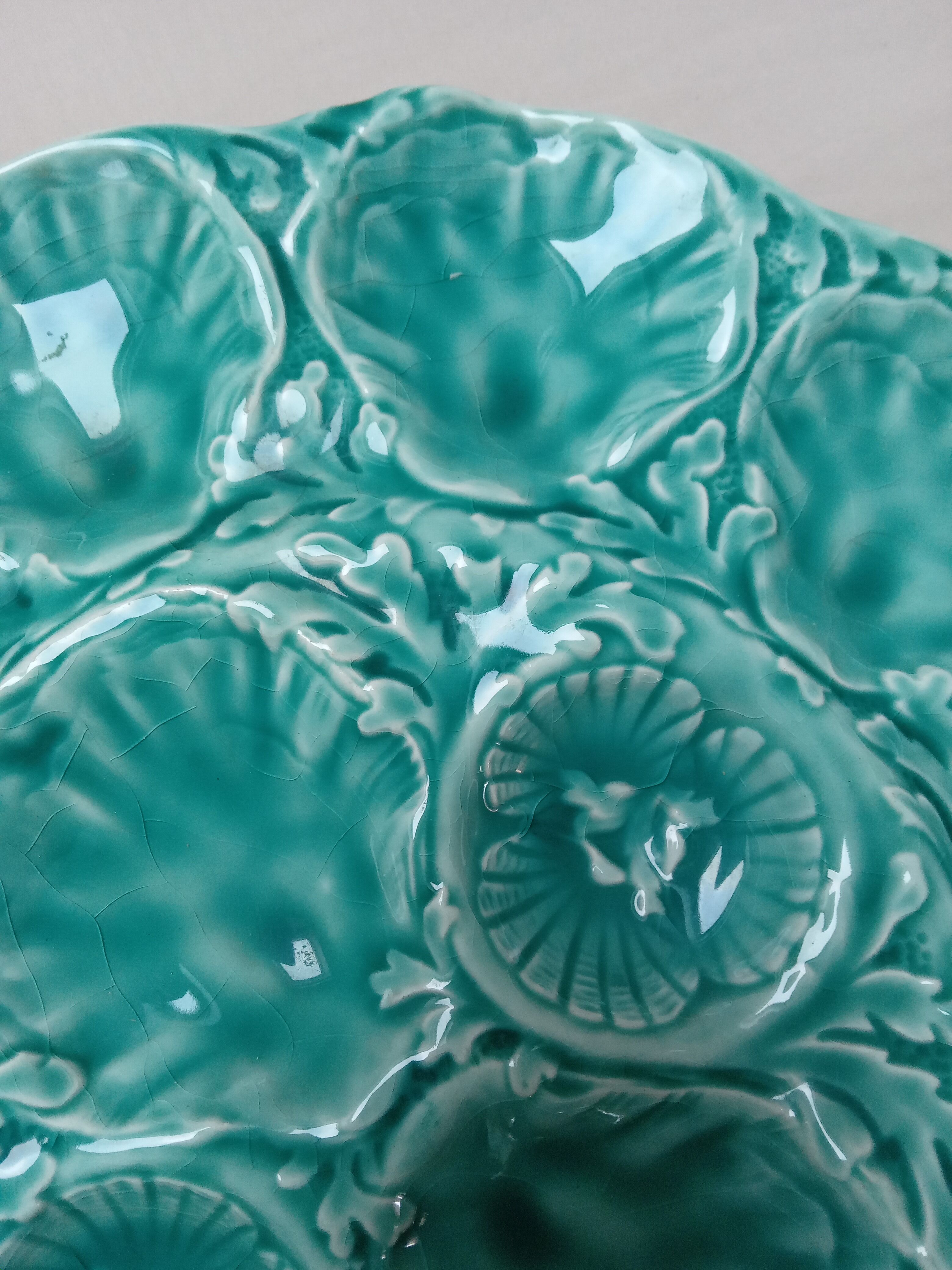 Gien porcelain oyster dish