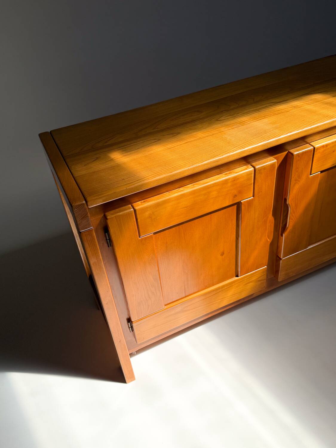 Buffet en orme vintage