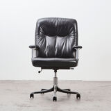 Osvaldo Borsani P126 Highback office chair for Tecno Italy 1960s