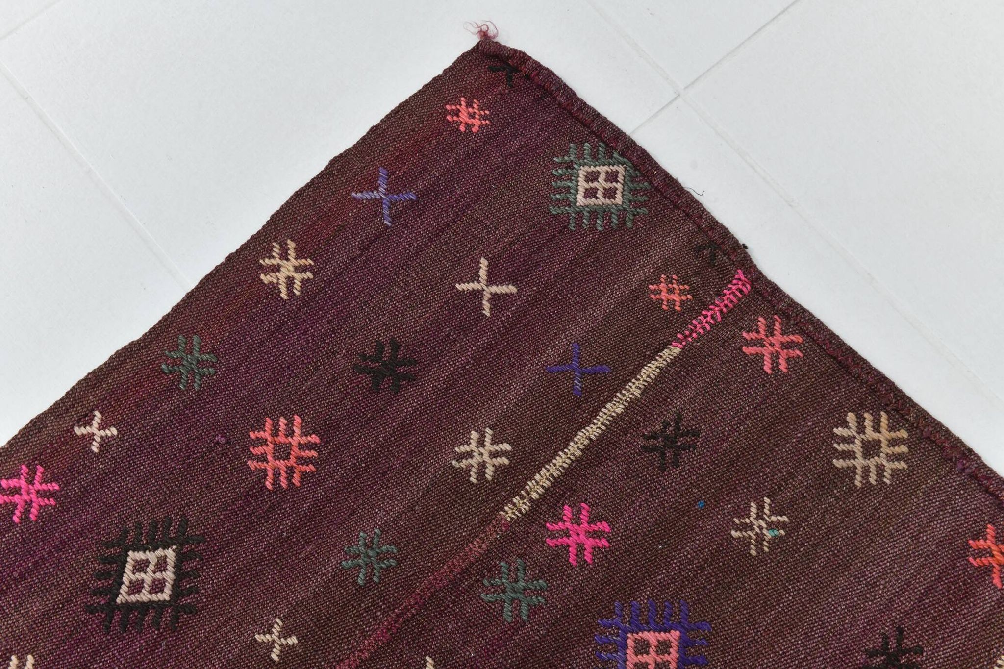 Burgundy Art Deco Vintage Kilim Rug, 118x124Cm