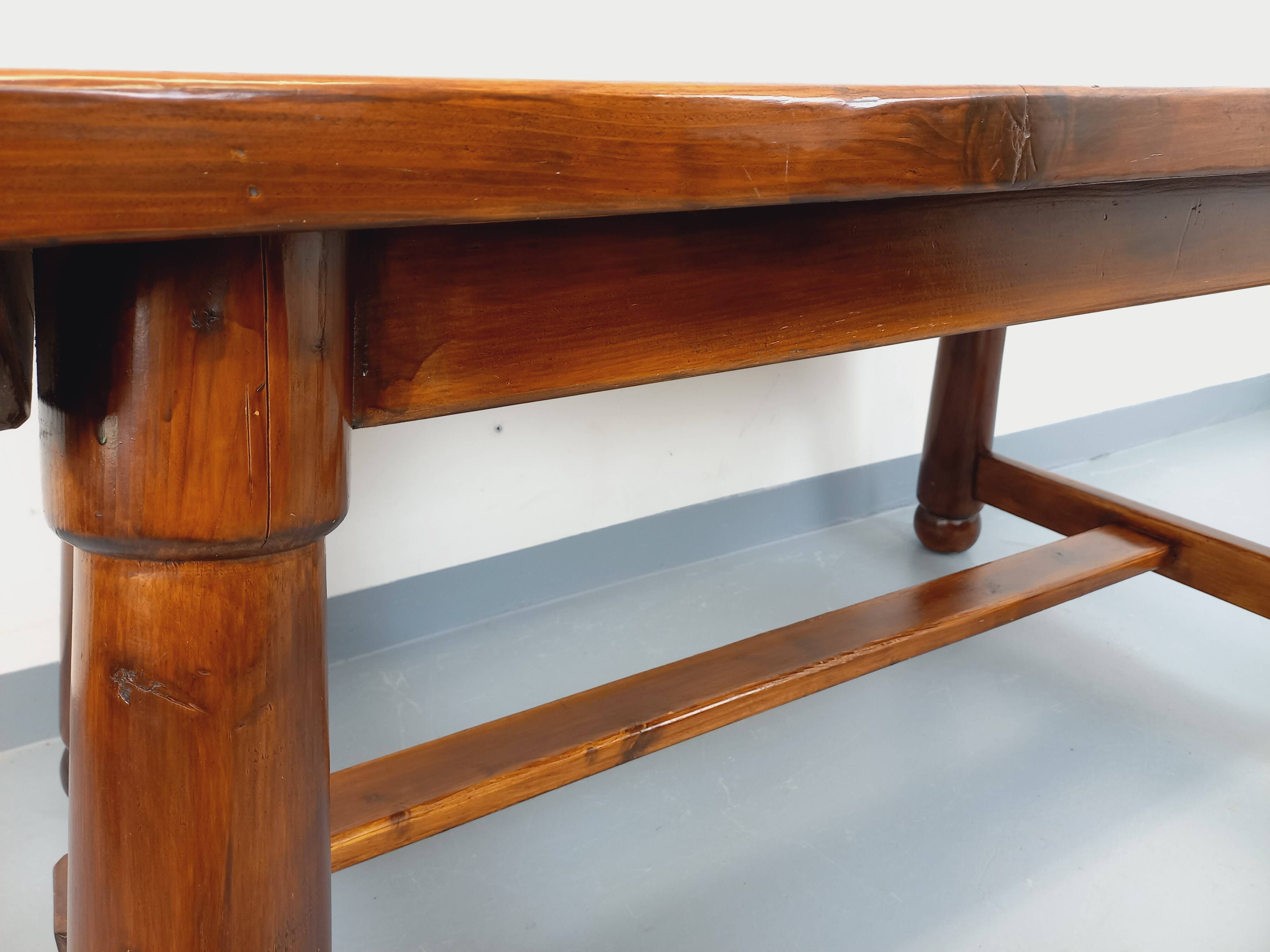 Brutalist rectangular dining table by Georges Robert in pine wood.
