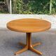 Baumann round extendable Scandinavian dining table with central leg, 1960s oak