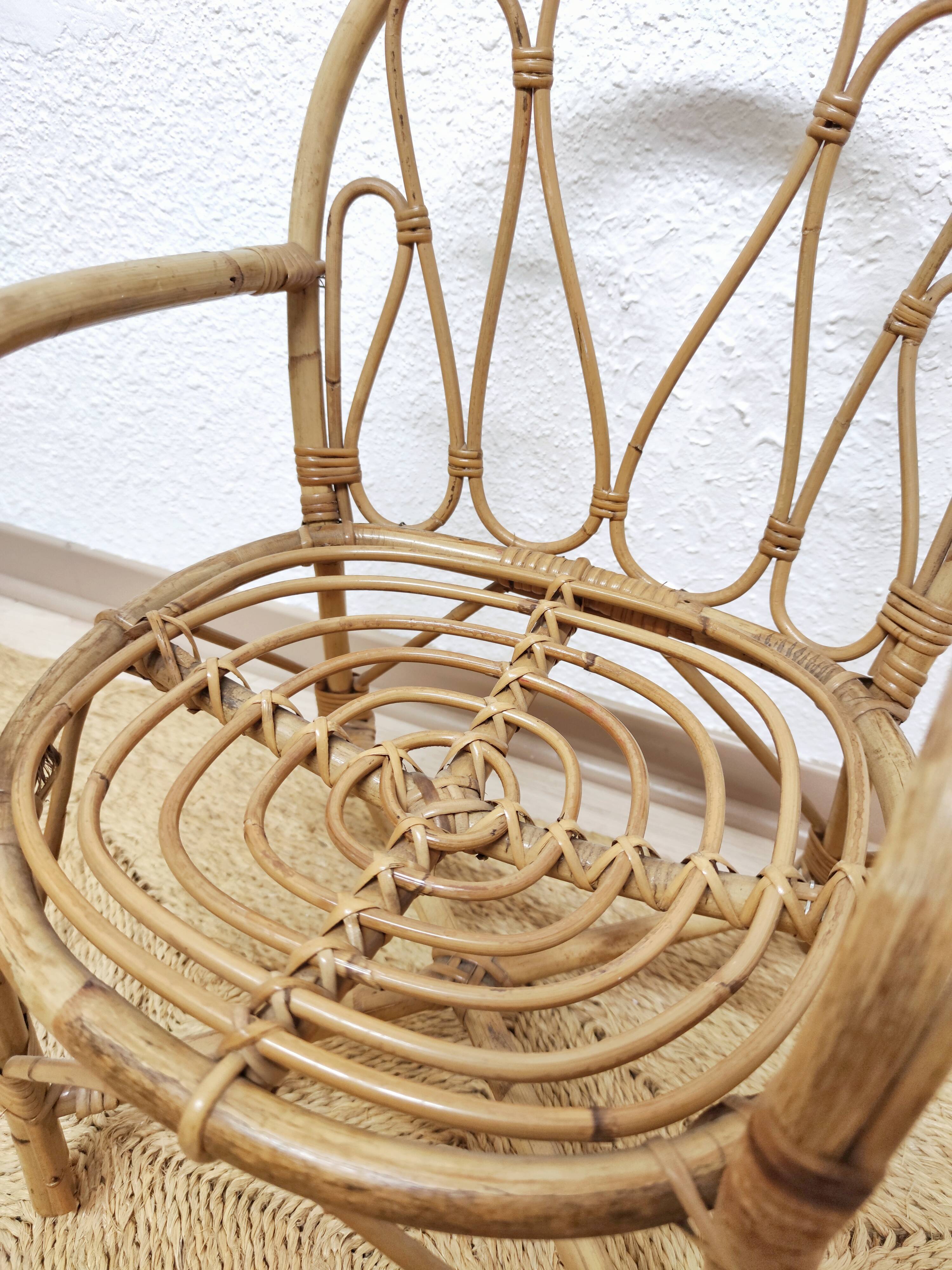 Child chair in rattan