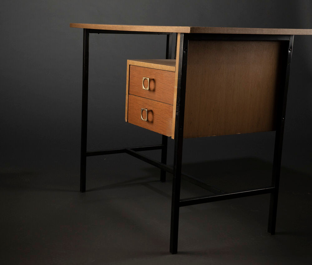 Small vintage office