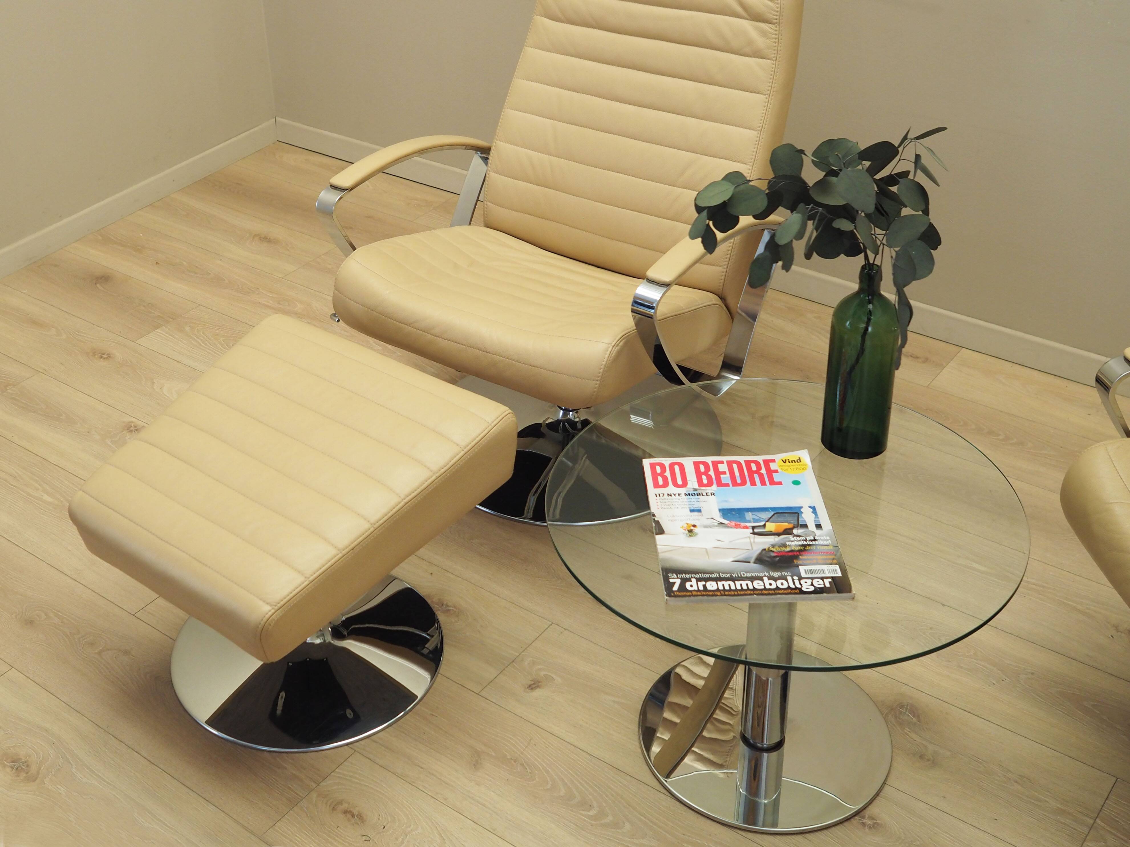 Lounge armchair and footstool set, Danish design, 1970s, manufacture: BoCon