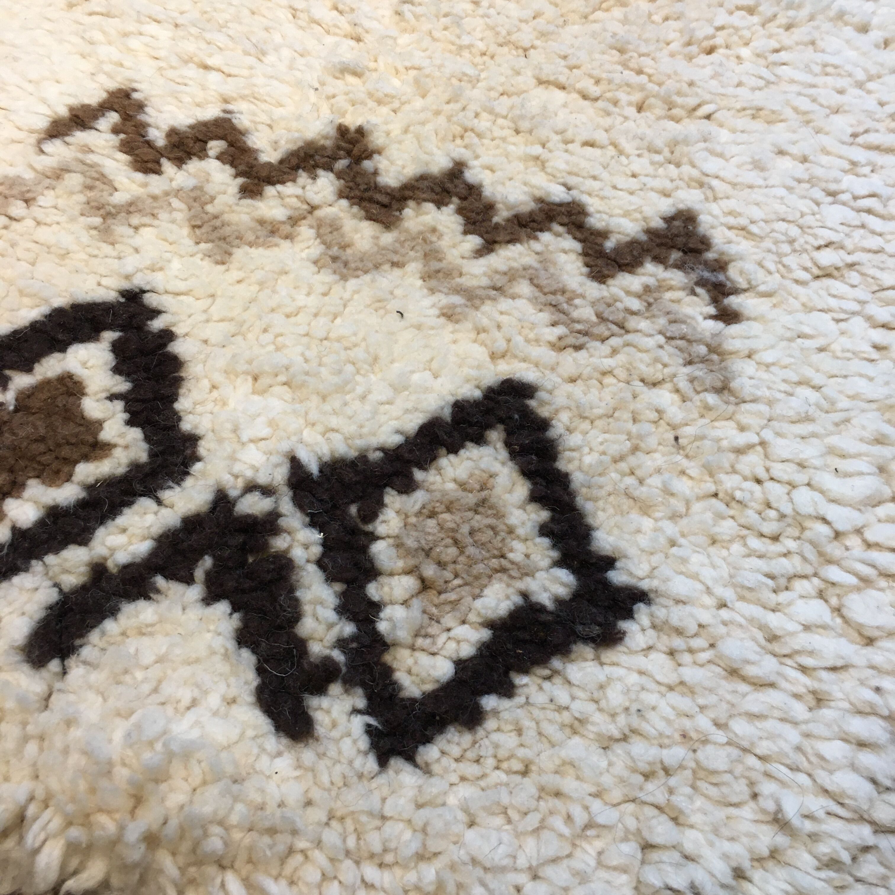 Tapis en laine tunisien 100x50cm