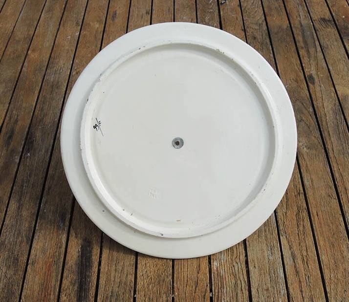 Old Italian Cheese Board Bird Decor