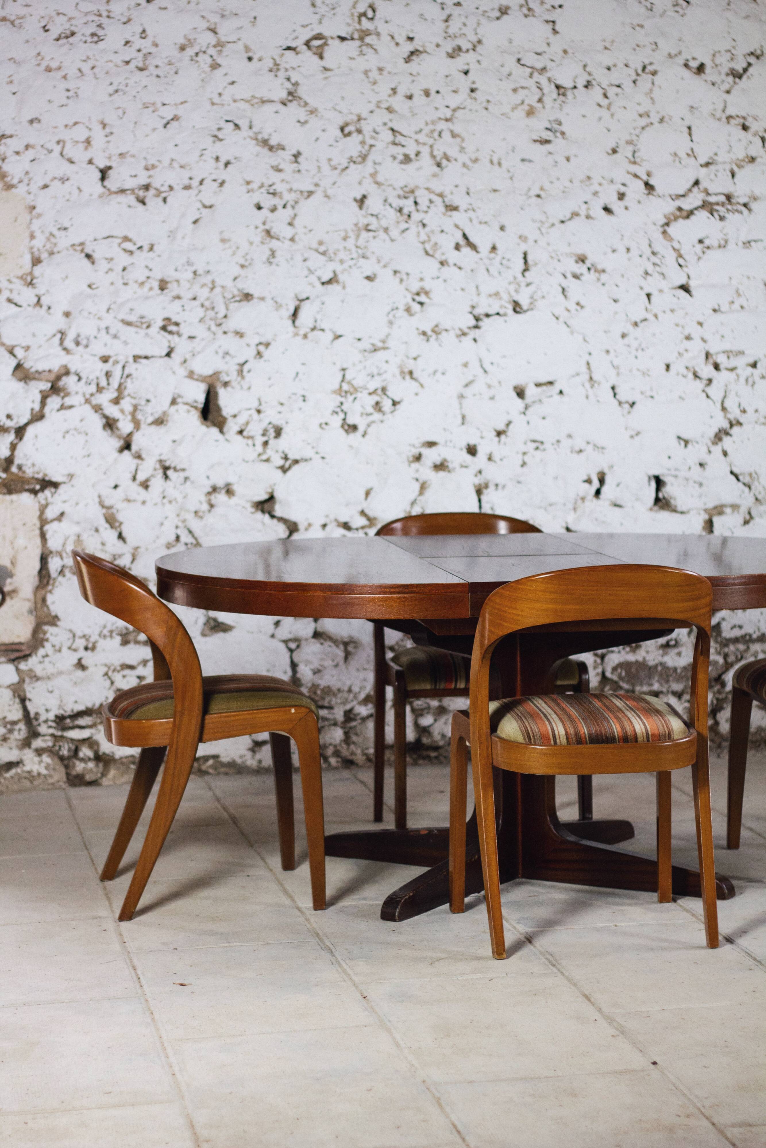 4 Baumann Gondola chairs