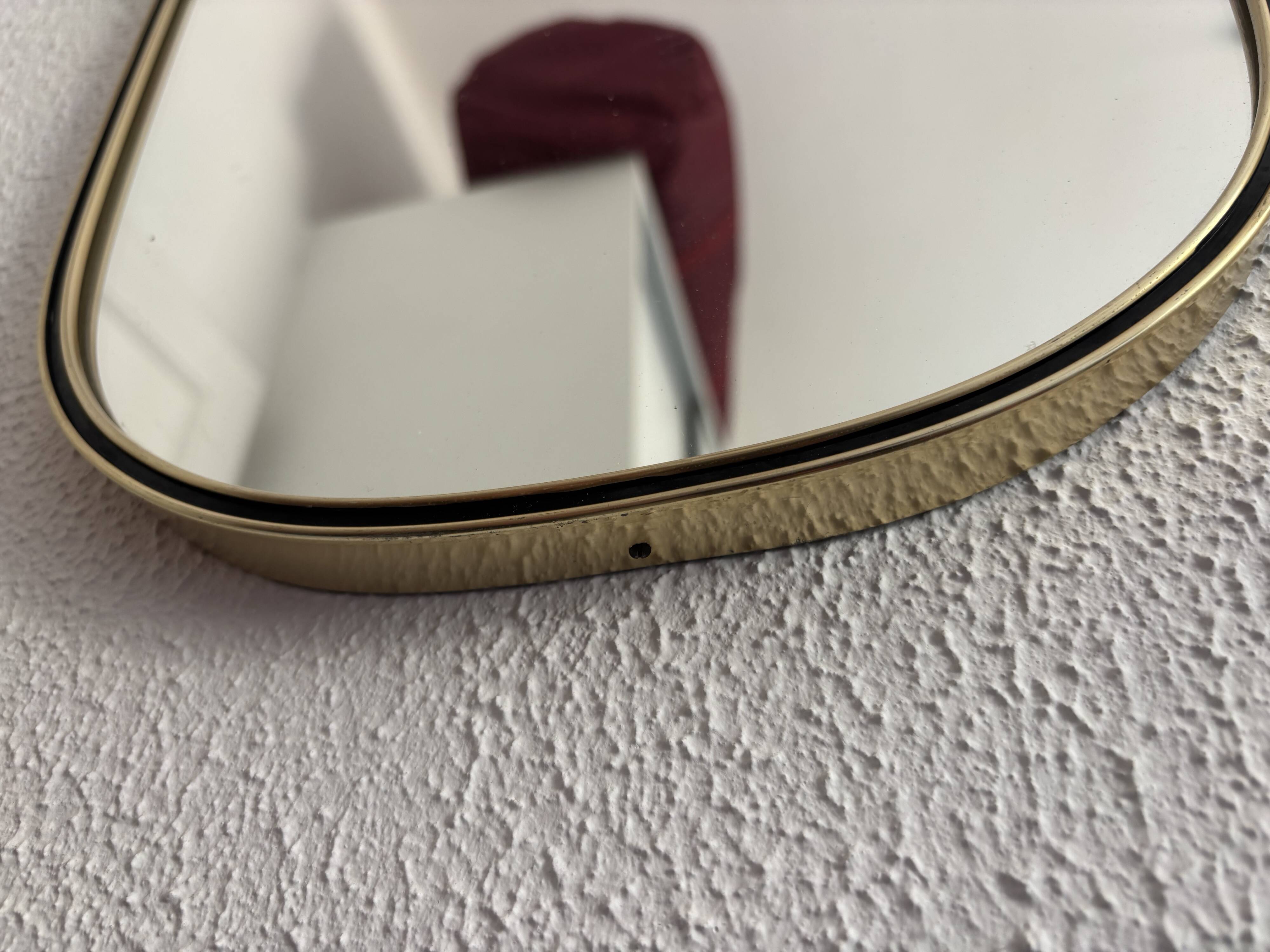 Miroir vintage 1960 rétroviseur asymétrique doré noir - 73 x 39 cm