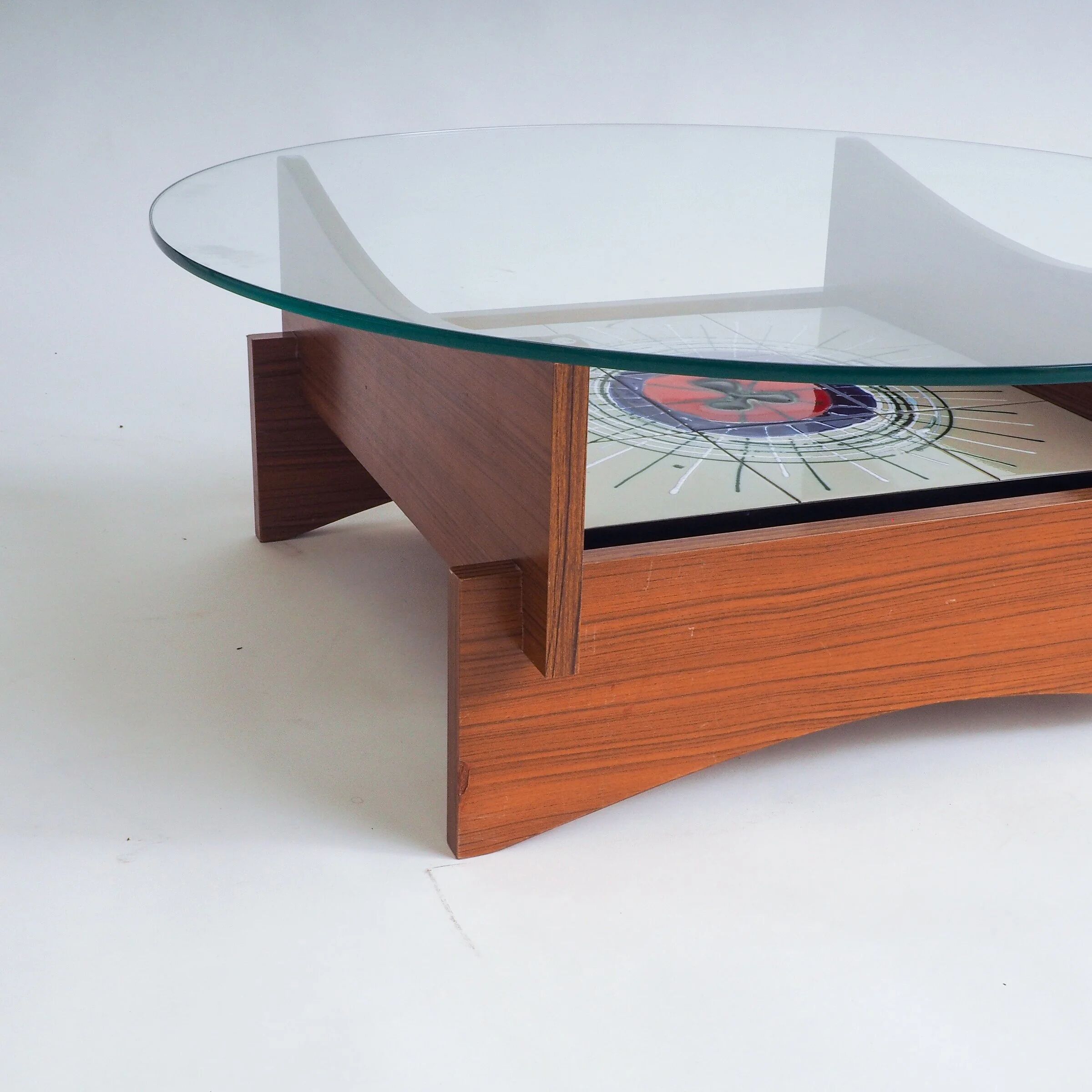 Mid-century round coffee table with ceramic tiles