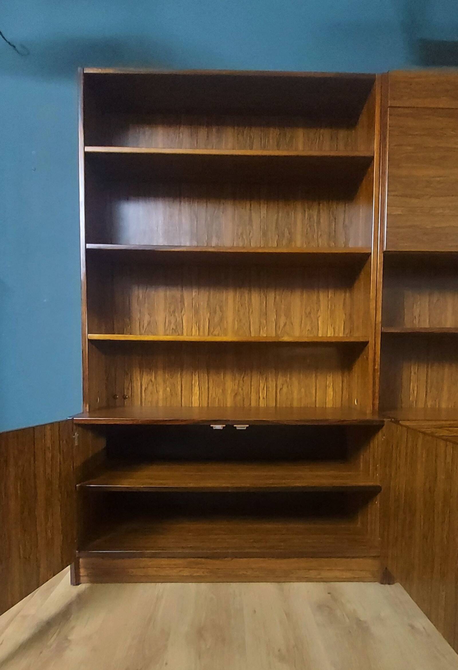 Shelf, 2 sections, rosewood veneer, 1960s/70s. 20th century