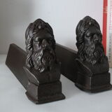 Pair of channels head of eastern bearded man