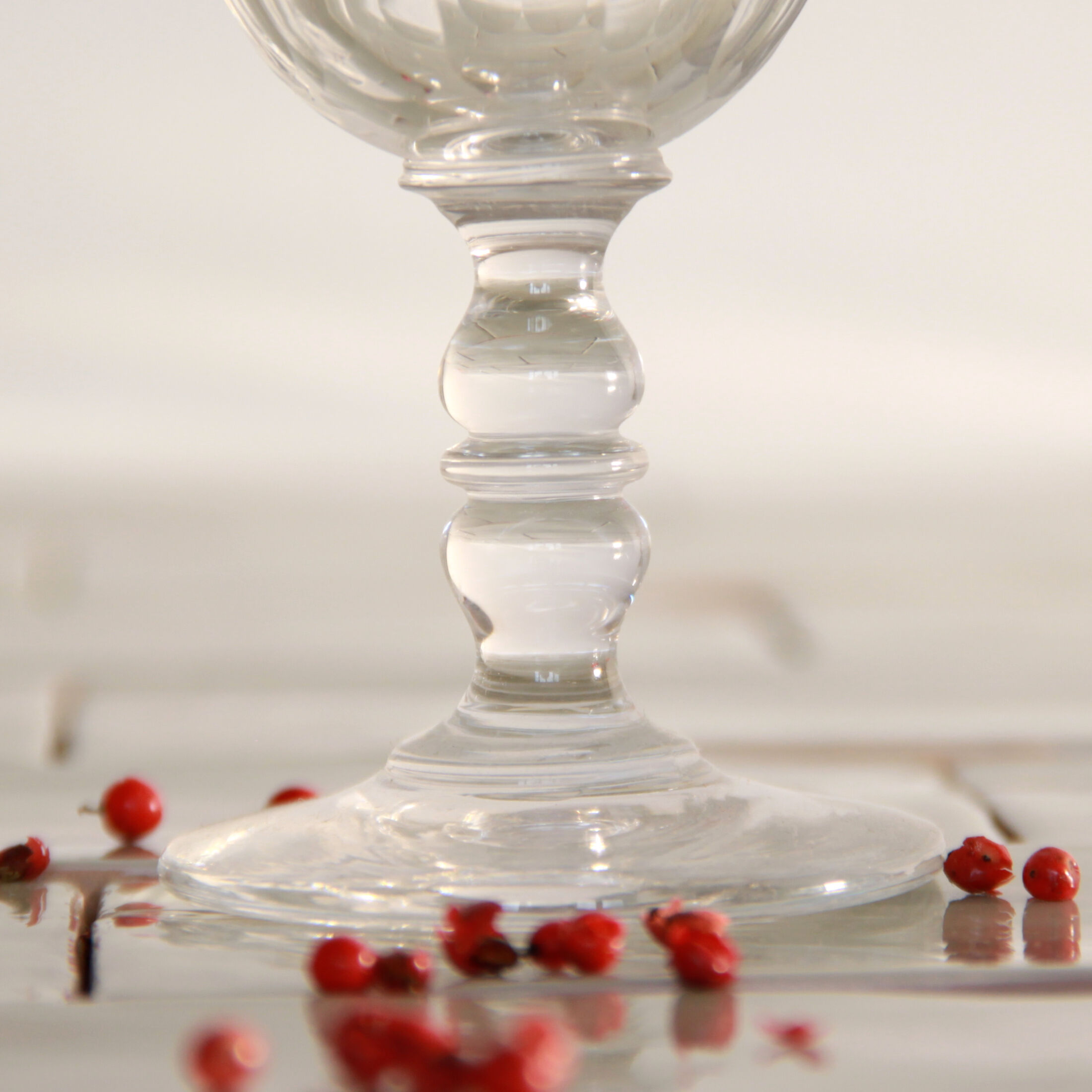 8 carved crystal wine glasses