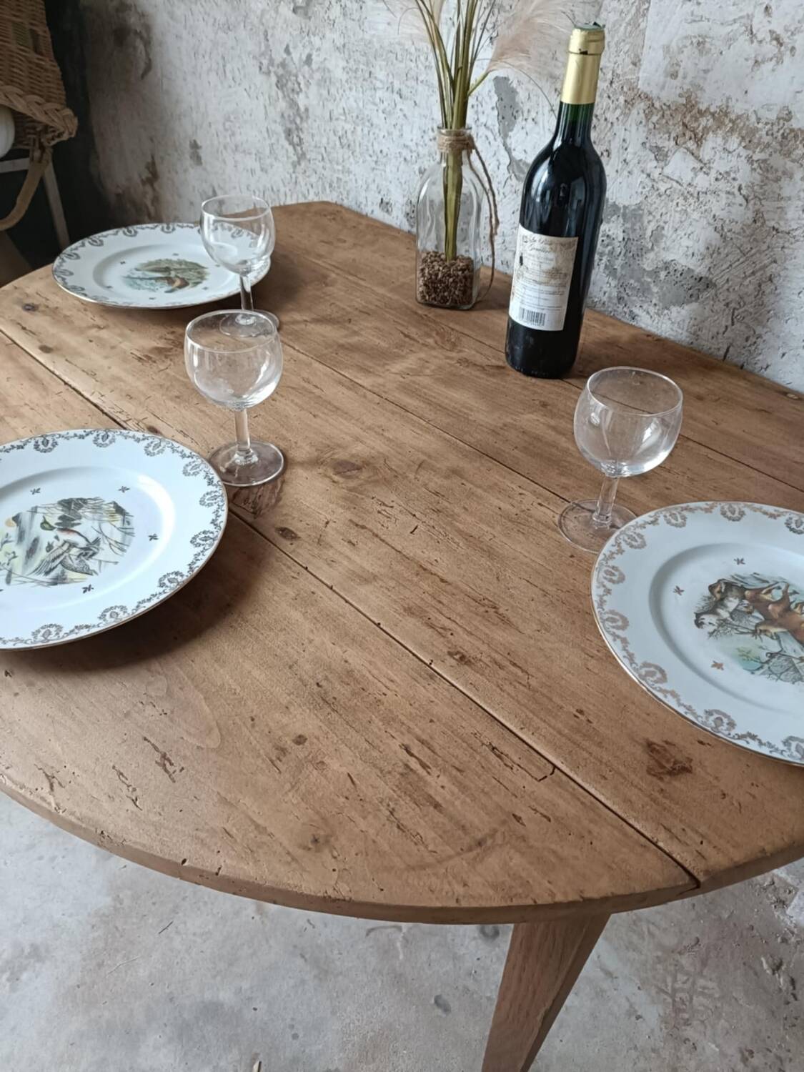 Farmhouse table
