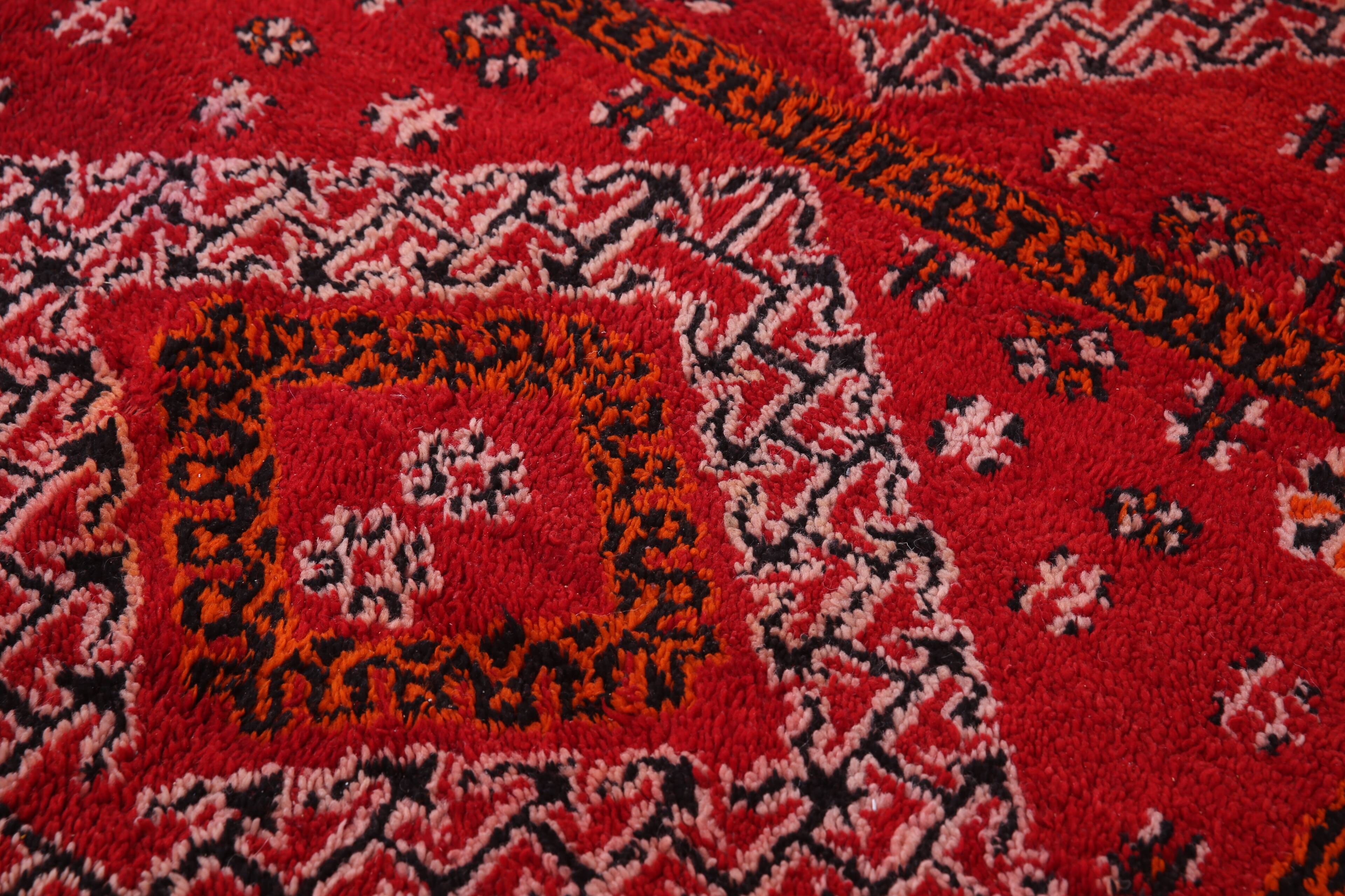 Red Vintage Moroccan Rug 192 x 321 cm - Berber Wool Rug - Handmade Rug Boho