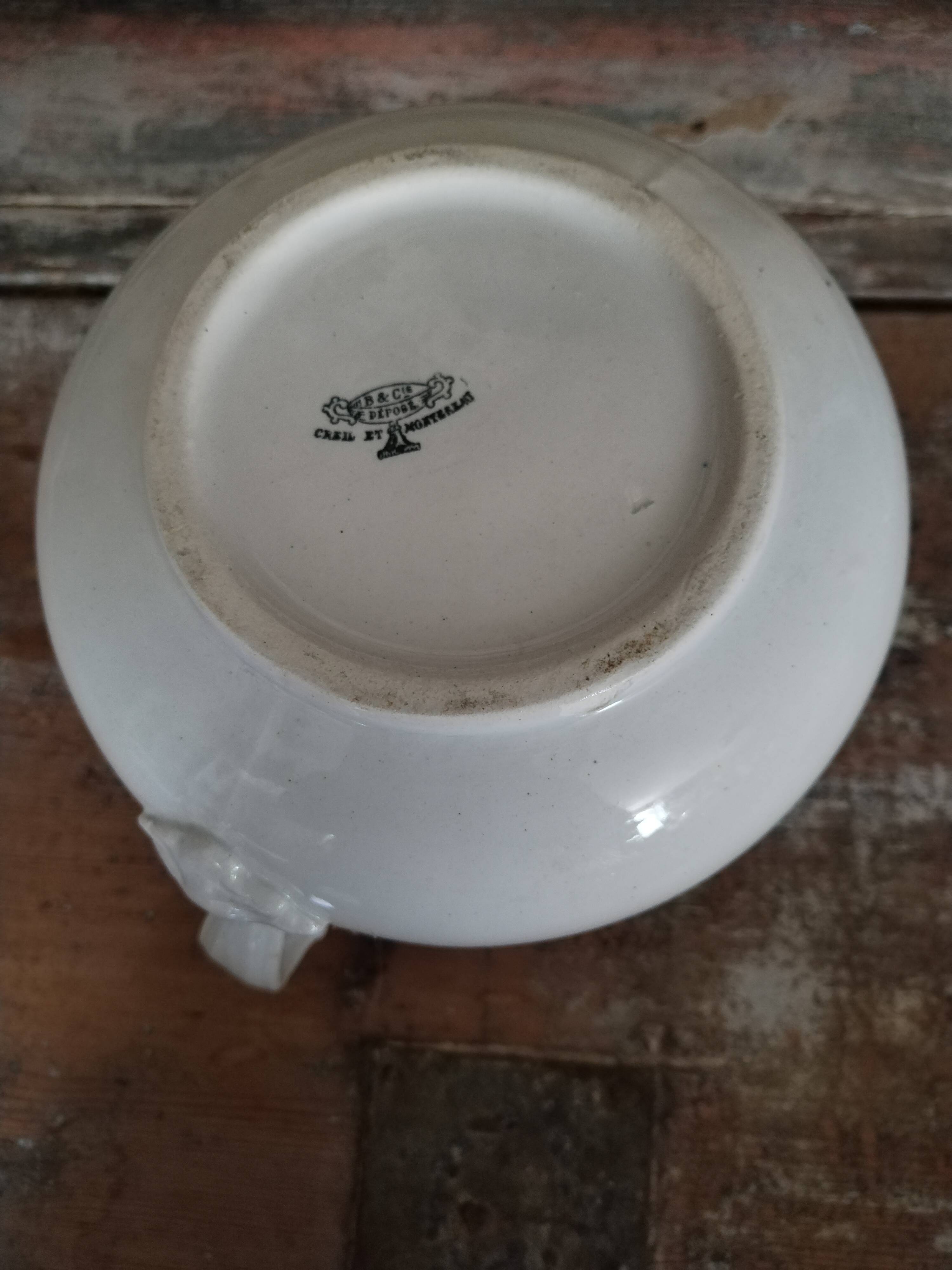 White earthenware jug 19th Creil and Montereau