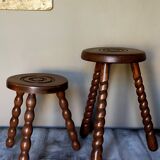 Vintage tripod stool in solid wooden twisted feet