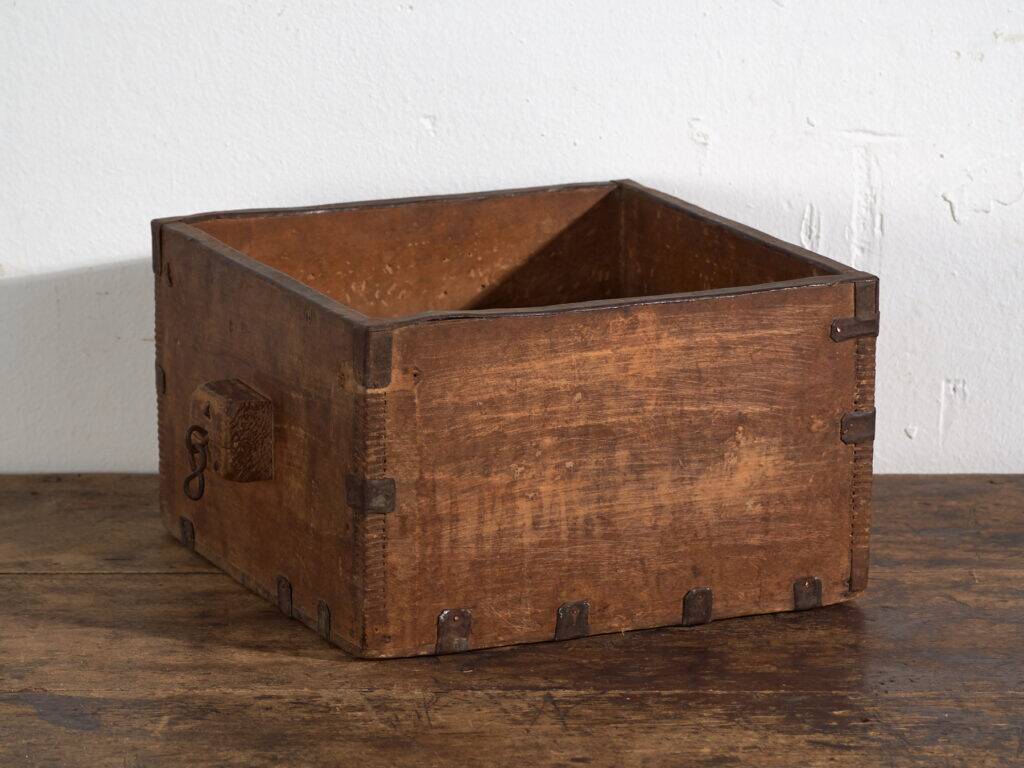 Ancient Chinese wooden basket with iron hoop – China, around 1900