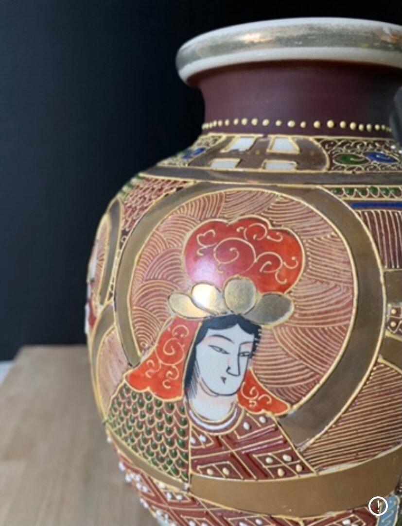 Large Japanese vase